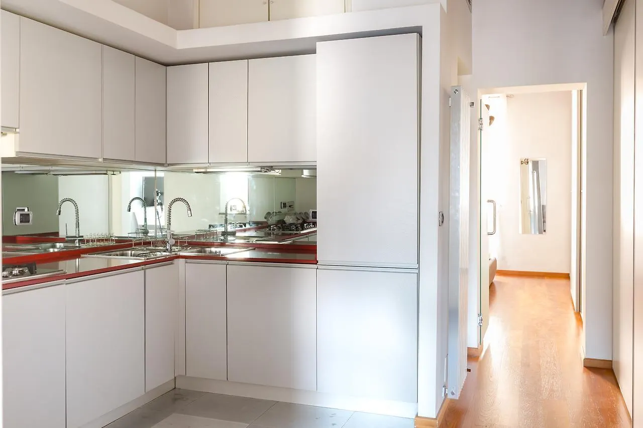 Apartment The Hide Trastevere Rome Italy